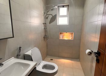 استديو بسرير ماستر وجلسة جانبية