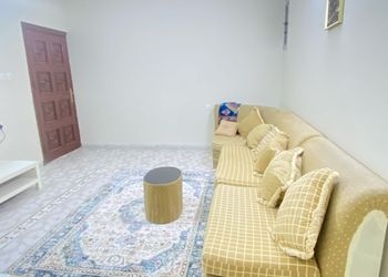 شقة بغرفتين نوم وصالة جلوس