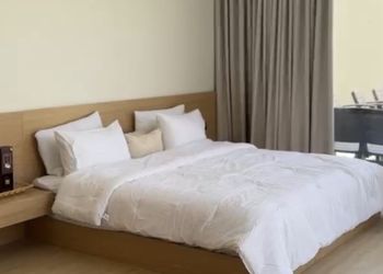 شاليه بمسطح اخضر