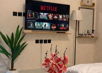 استديو هادئ بسرير ماستر 