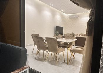 استراحة بمجلس وجلسة خارجيه