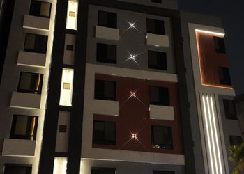 شقة بغرفة معيشة وغرفتين نوم 