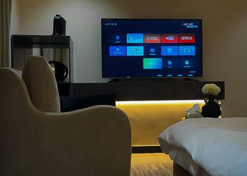 استديو هادئ بسرير ماستر 