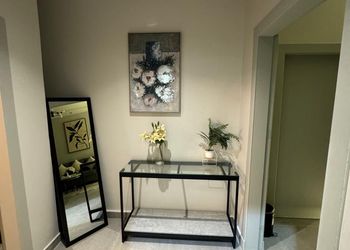 شقة بموقع مميز ودخول ذاتي