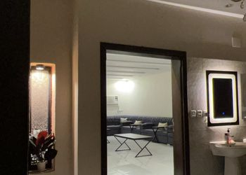 استراحة بمسطح اخضر ومسبح