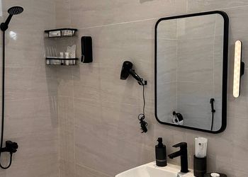 استديو بدخول ذاتي