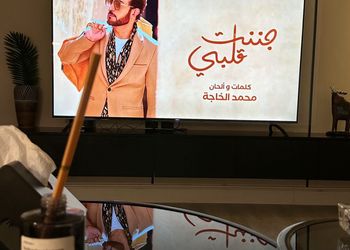 استديو هادئ بدخول ذاتي 