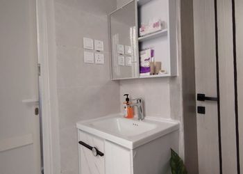 استديو أنيق مودرن 