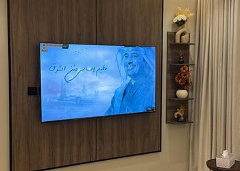 شقة بغرفتين نوم وصالة
