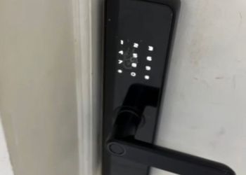 استديو هادئ بسرير ماستر 