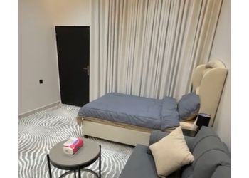 استديو بسرير ماستر ودخول ذاتي