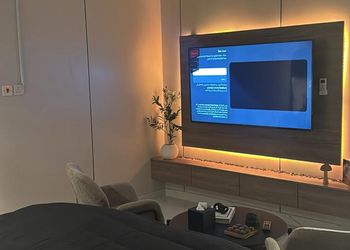 استديو هادئ بسرير ماستر 