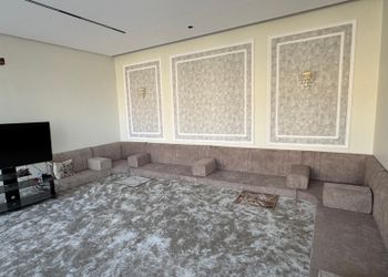 منتجع بمسبح