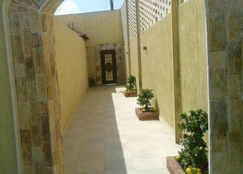استراحة بمجالس ومسبح داخلي 
