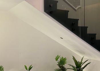 استديو بسرير ماستر وجلسة جانبية