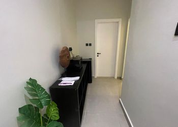 استديو هادئ بسرير ماستر 