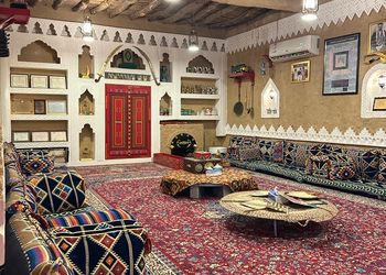 مجلس نجدي في مزرعة بمرافق مشتركة