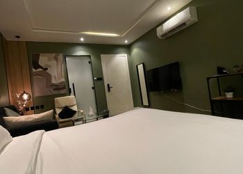 استديو بسرير ماستر ودخول ذاتي