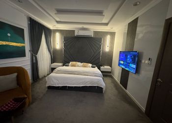 استديو باثاث مريح ودخول ذاتي 