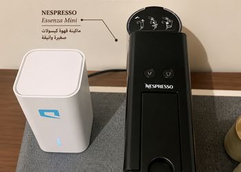 شقة بغرفة معيشة وغرفة نوم 