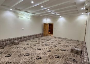 مزرعة ببيت شعر وجلسة خارجية