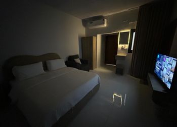 استديو هادئ بسرير ماستر 