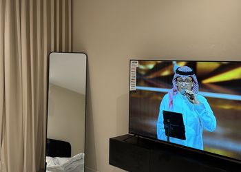 استديو بسرير ماستر وجلسة 