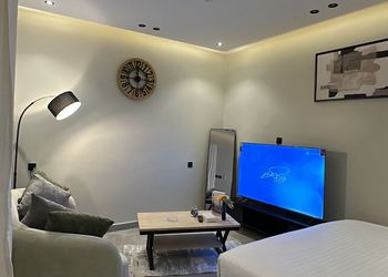 استديو بتصميم أنيق ودخول ذاتي