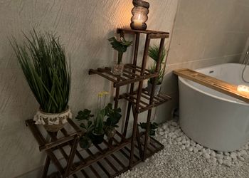 استديو بتصميم أنيق ودخول ذاتي