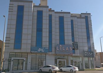 استديو هادئ بدخول ذاتي