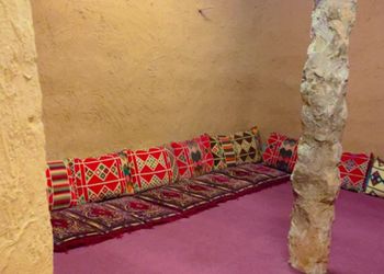 استراحة تراثيه بجلسه خارجيه 