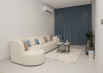 شقة بتصميم أنيق ودخول ذاتي 