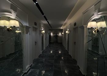 استديو بسرير ماستر 