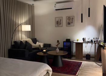 استديو بدخول ذاتي وسرير مريح 