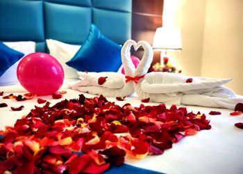 استوديو بأثاث فندقي مريح و بسيط 