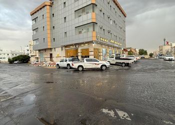 شقة بصالة وغرفة نوم