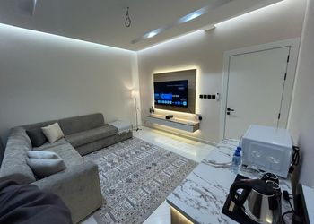 شقة بغرفة نوم وصاله مريحه
