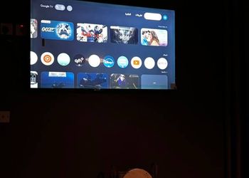استديو بسرير فردي وجلسة جانبية