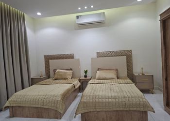 استديو بسريرين فردية