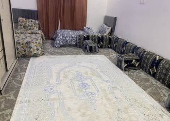 شالية بمجلس مطل على المسبح 