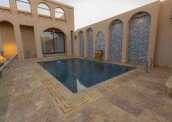شاليه بتصميم أندلسي جميل
