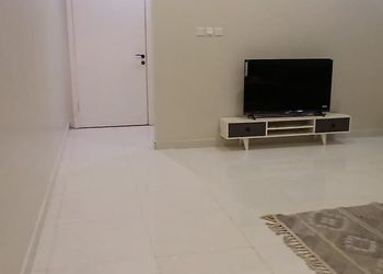 شقة بصالة وغرفة نوم