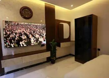 استديو بسرير ماستر