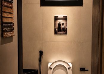 استديو بسرير ماستر وجلسة جانبية 