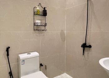 استديو بسرير ماستر وجلسة جانبية 