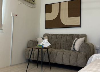 استديو بسرير ماستر