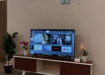 استديو بسرير ماستر 