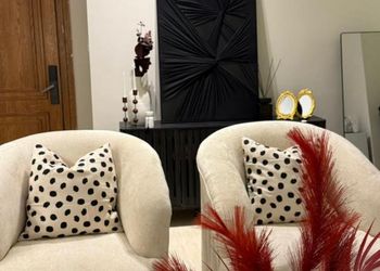 استديو بسرير ماستر وجلسة جانبية 
