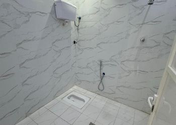 شاليه بمسطح اخضر ومسبح