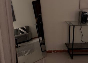 استديو هادئ بسرير ماستر 